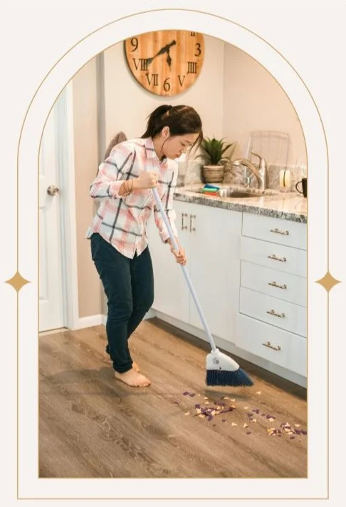 Mulheres que querem se livrar da casa sempre bagunçada;